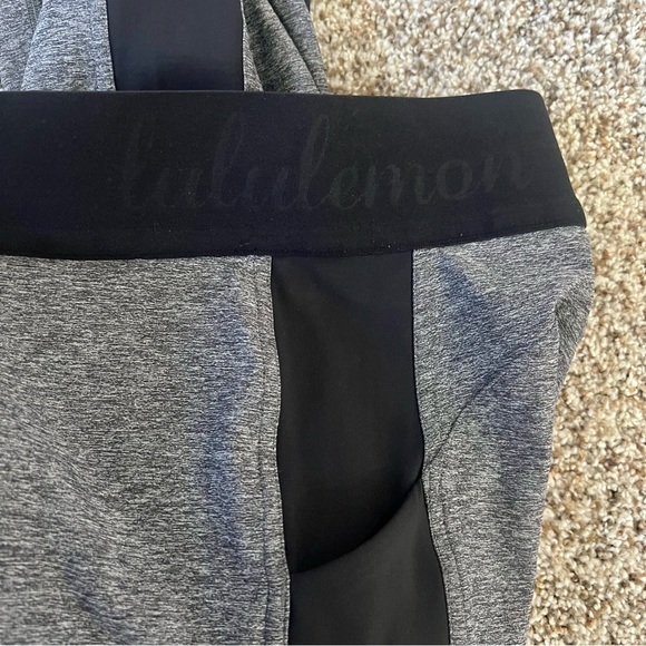 Rare Lululemon Leggings - Picture 5 of 12